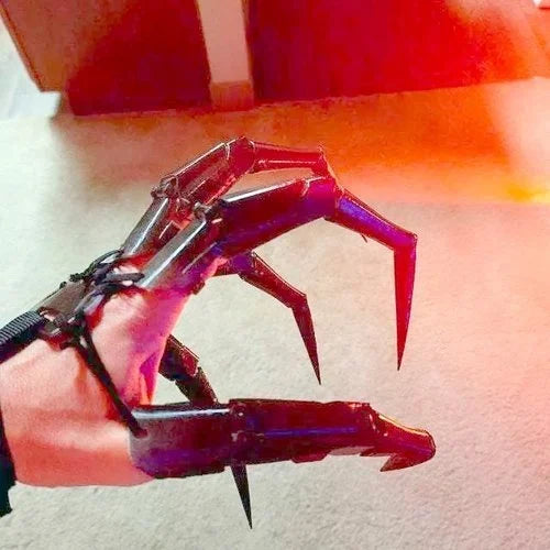 CreepaClaw | 3D Movable Finger Extension – Movable Cosplay Claw Hand Accessory for Halloween