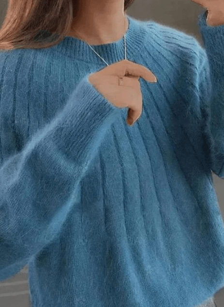 Ribbed Crew Neck Sweater for Women - Image 2