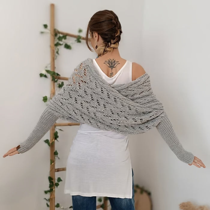 Cozy bohemian-style wrap for women