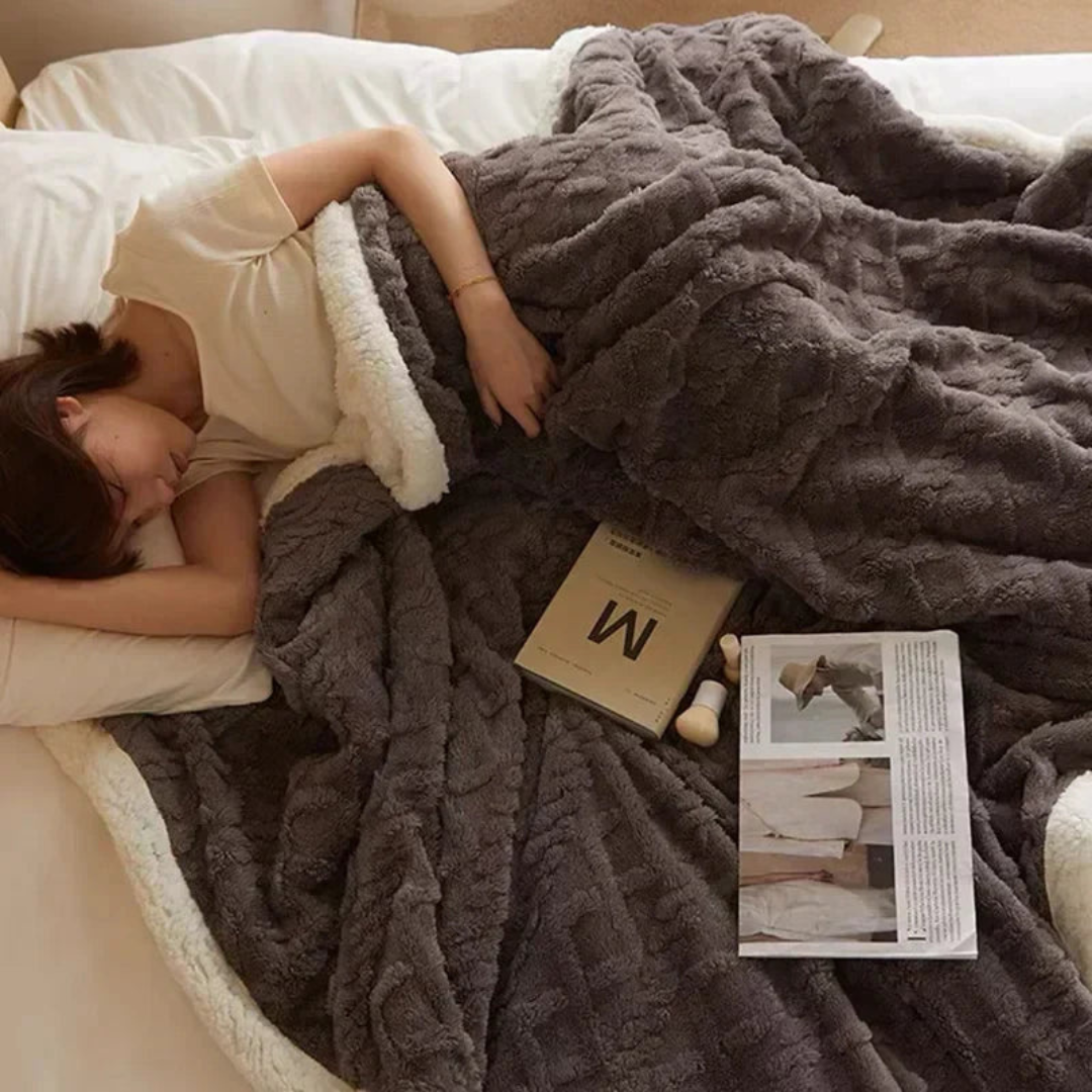 Warm winter blanket for cold nights - Thick, fluffy & stylish for bedroom & sofa