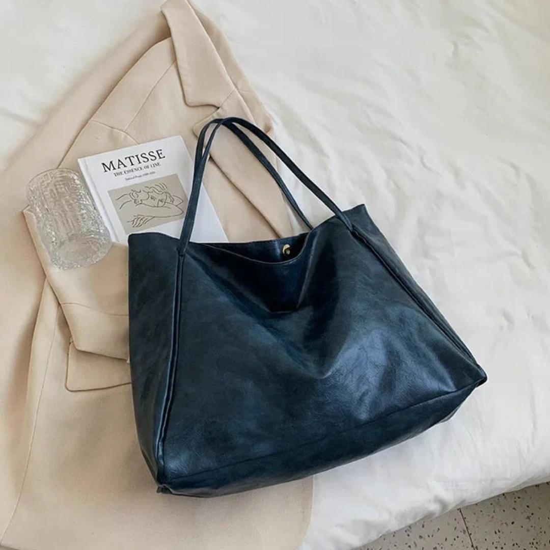 Aimee - Retro-Inspired Handbag