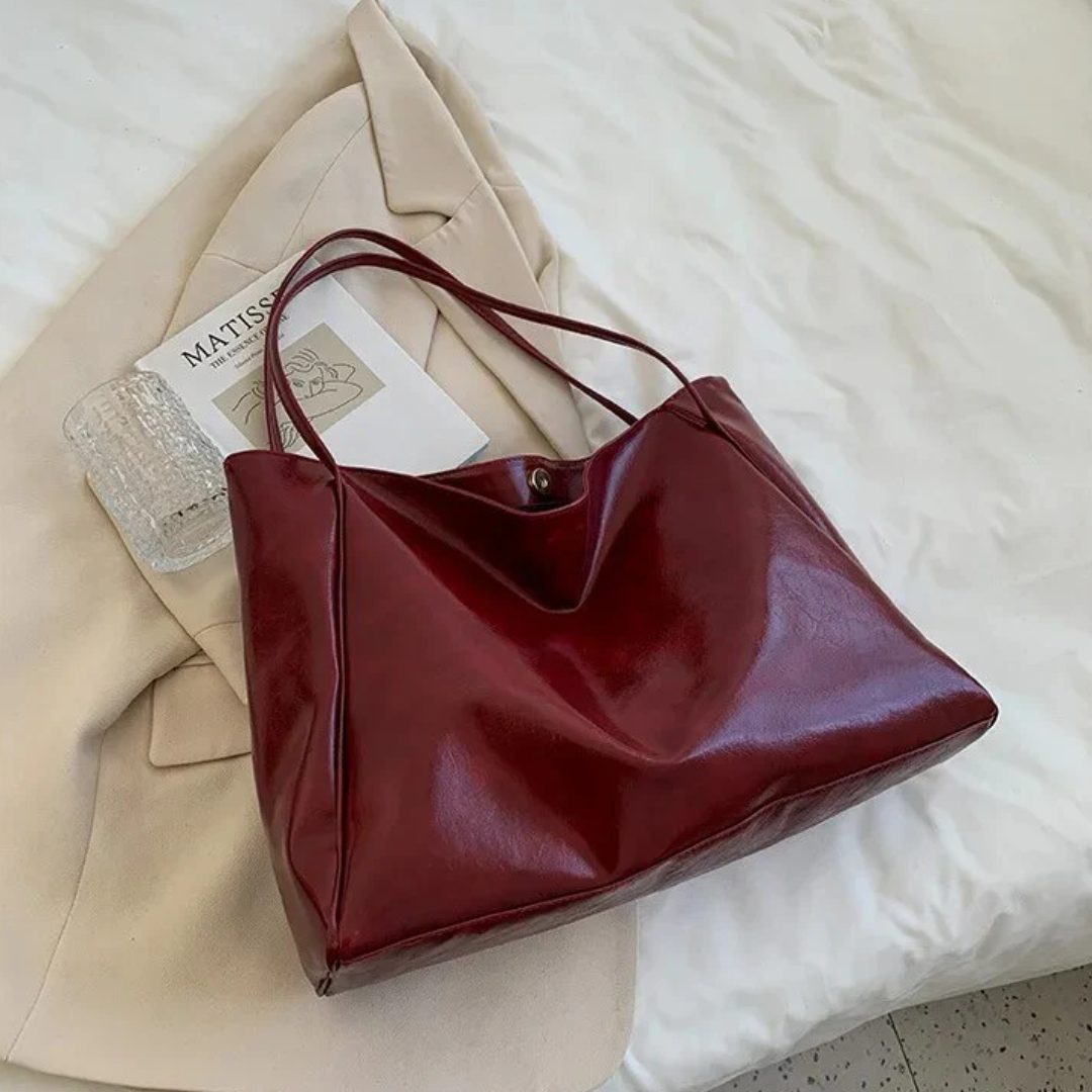 Aimee - Retro-Inspired Handbag