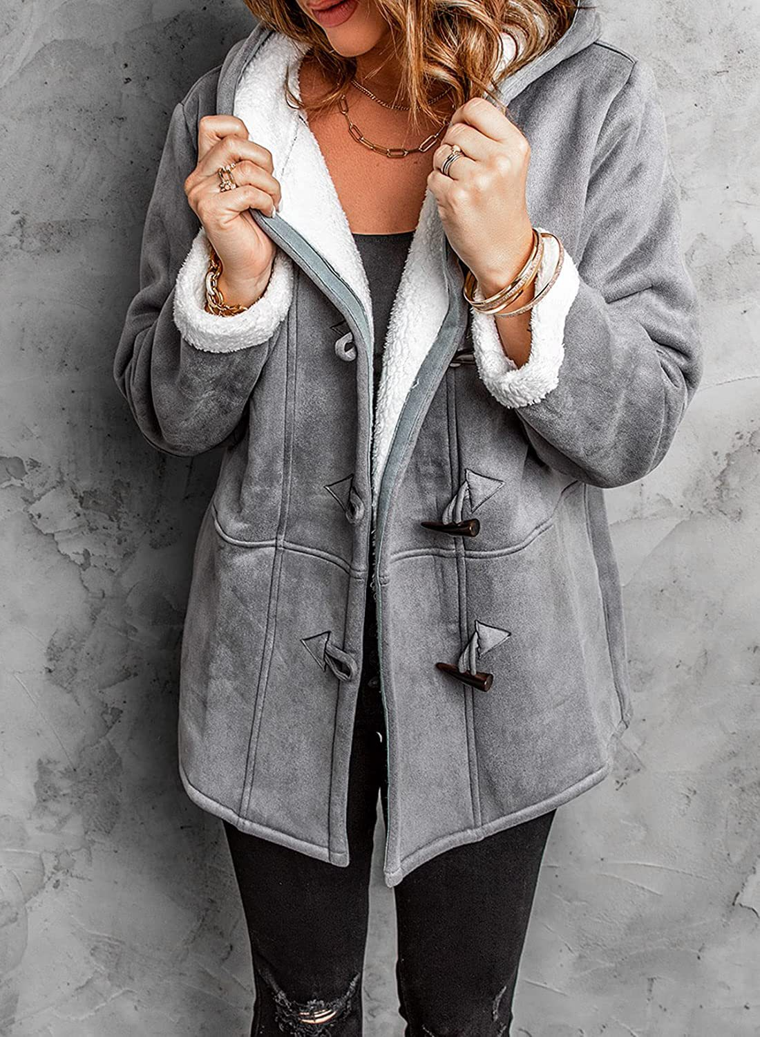 Women's toggle winter coat with hood and warm lining