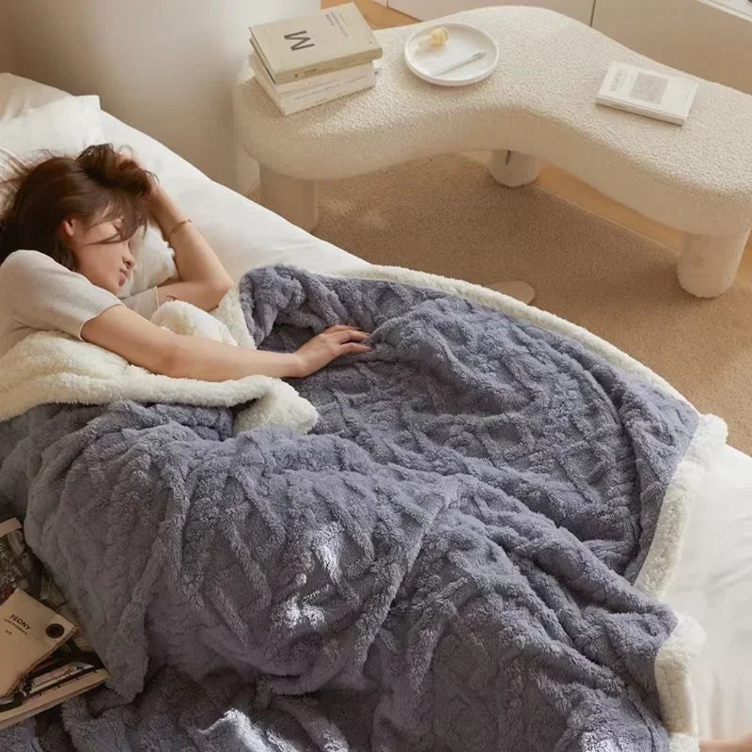 Warm winter blanket for cold nights - Thick, fluffy & stylish for bedroom & sofa