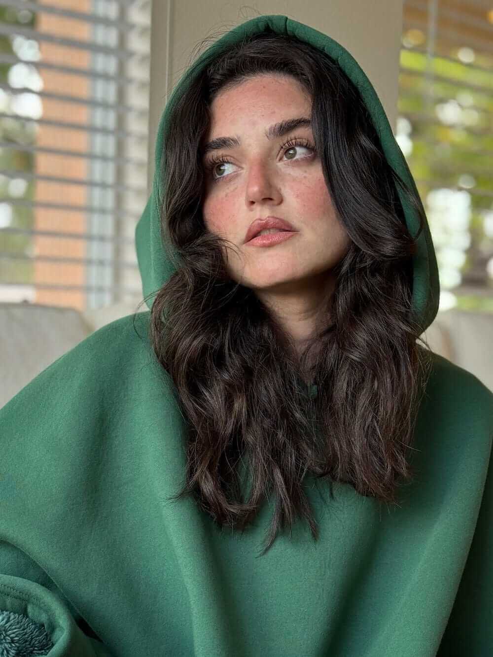 Oversized Hooded Blanket for Women - Image 5