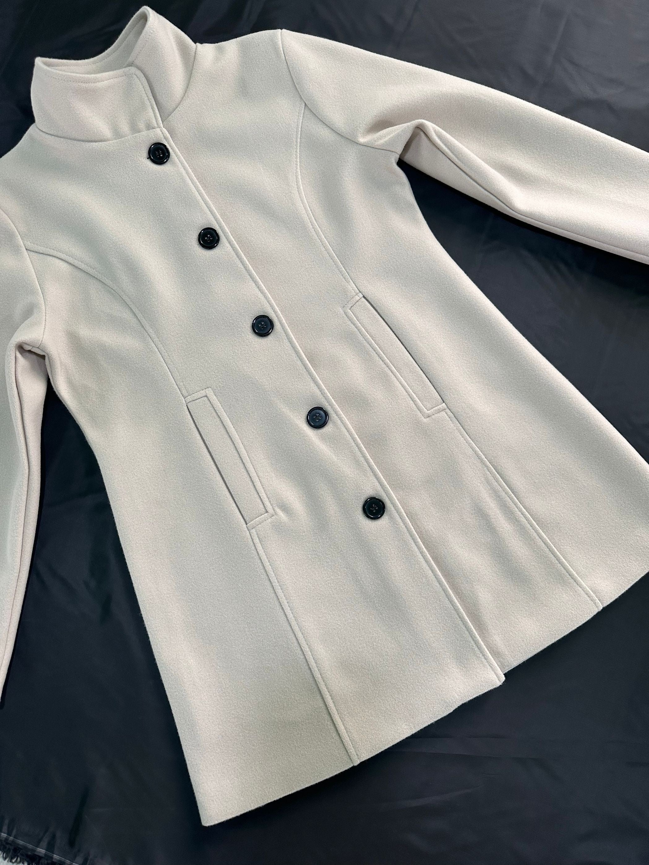 Elara fleece jacket - Elegant and warm for women in fall and winter