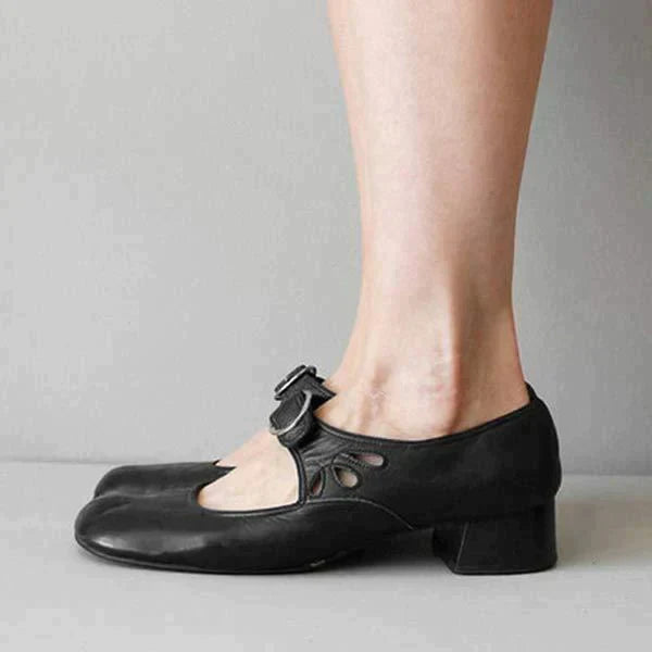 Jolien - Leather sandals