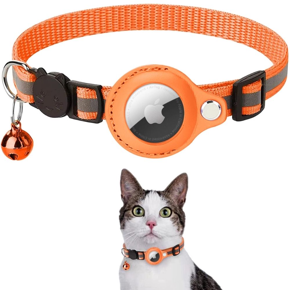 CAT GPS tracker collar with quick-release fastener and reflective design for improved night visibility