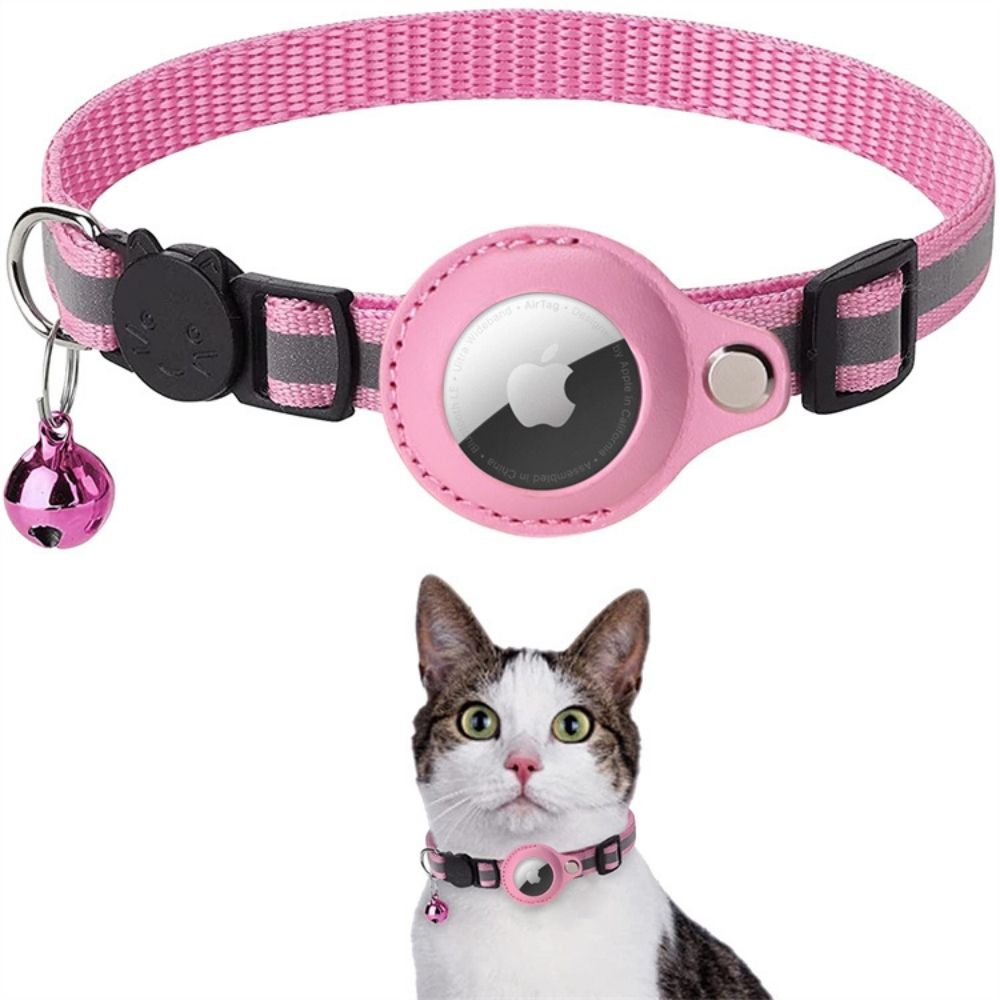 CAT GPS tracker collar with quick-release fastener and reflective design for improved night visibility