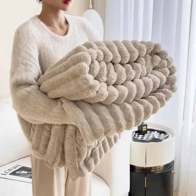 Plush Textured Throw Blanket - Image 2