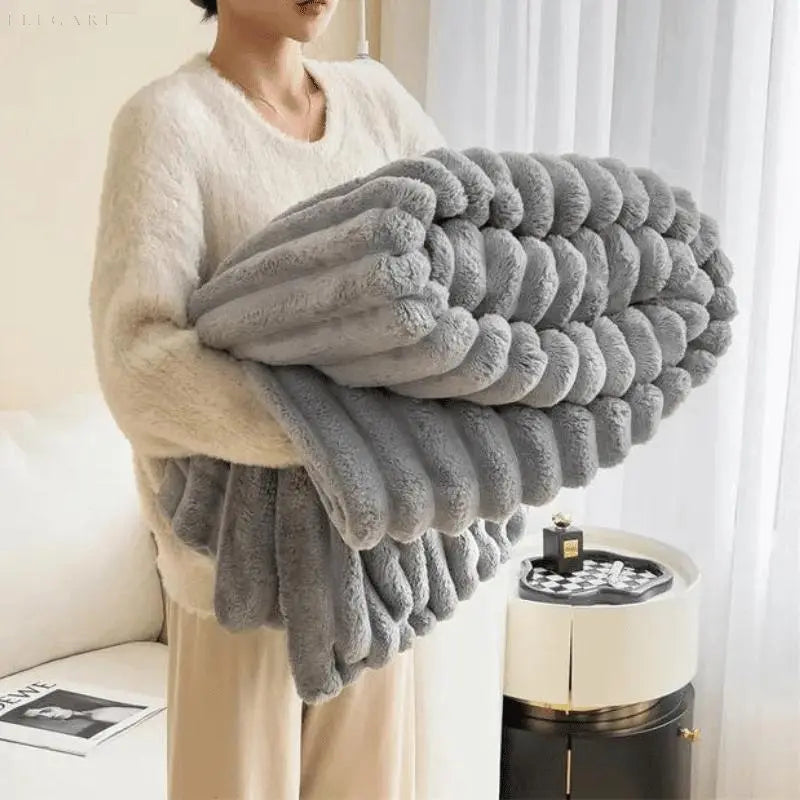 Plush Textured Throw Blanket - Image 15