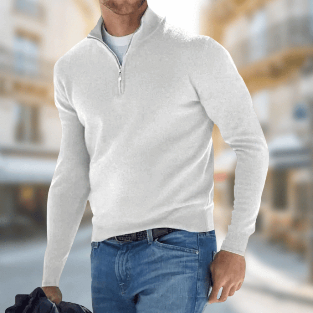 Theo - The comfortable and elegant sweater for the transition period