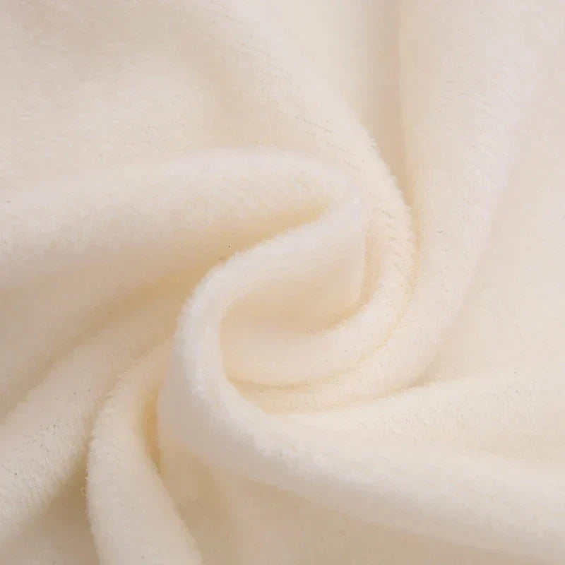 Теплий і затишний дитячий зимовий комбінезон з вушками