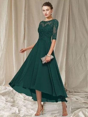 Women's Evening Dress Havana - Elegant Long Dress with Lace and Silhouette Highlighting Cut for Festive Occasions