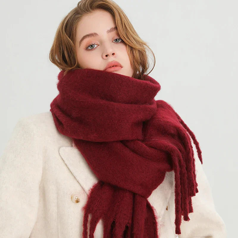 Luxurious cashmere scarf for women with large tassels for winter style and comfort