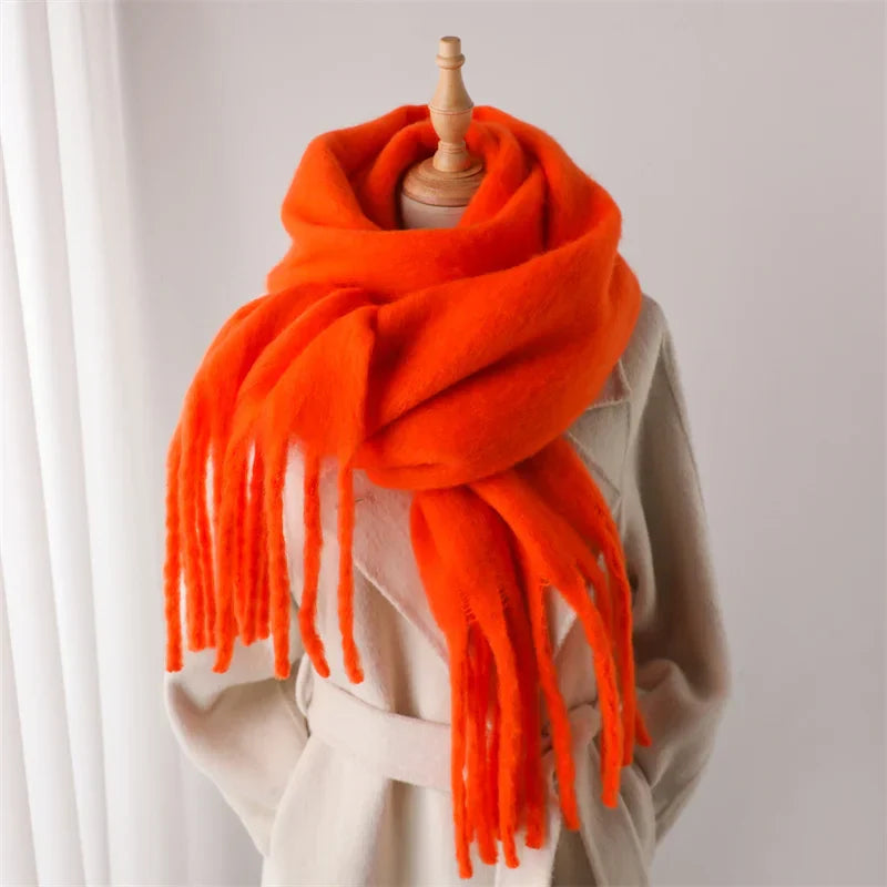 Luxurious cashmere scarf for women with large tassels for winter style and comfort