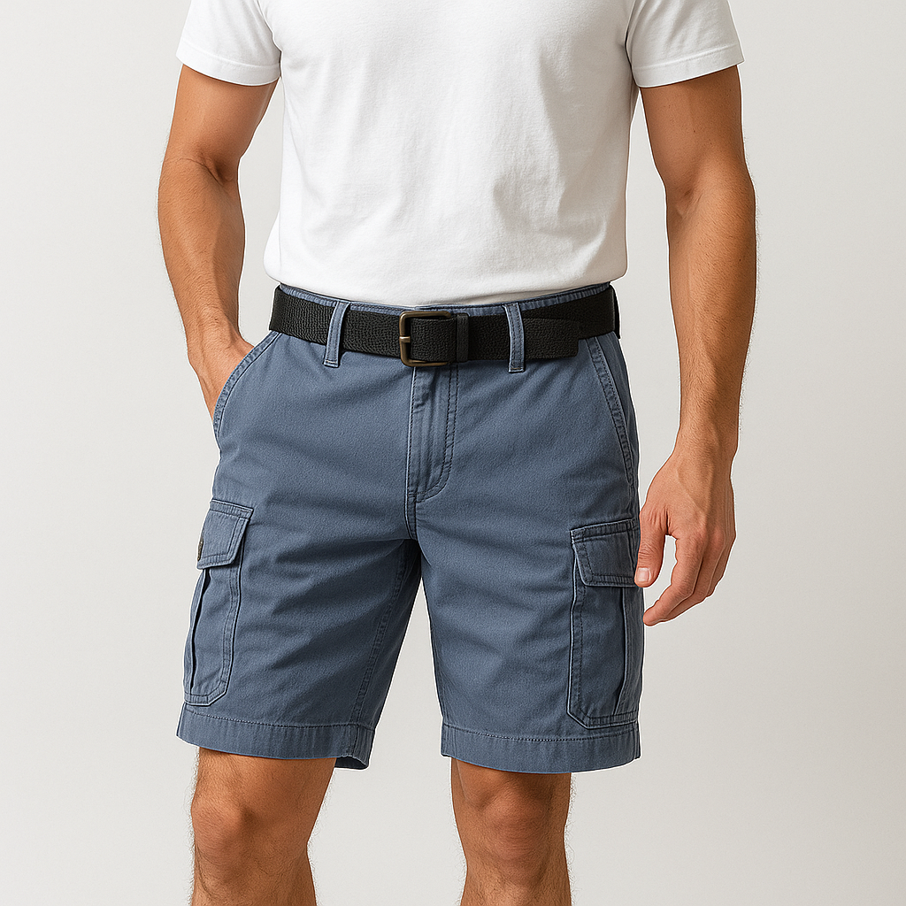 Cargo short with model blue