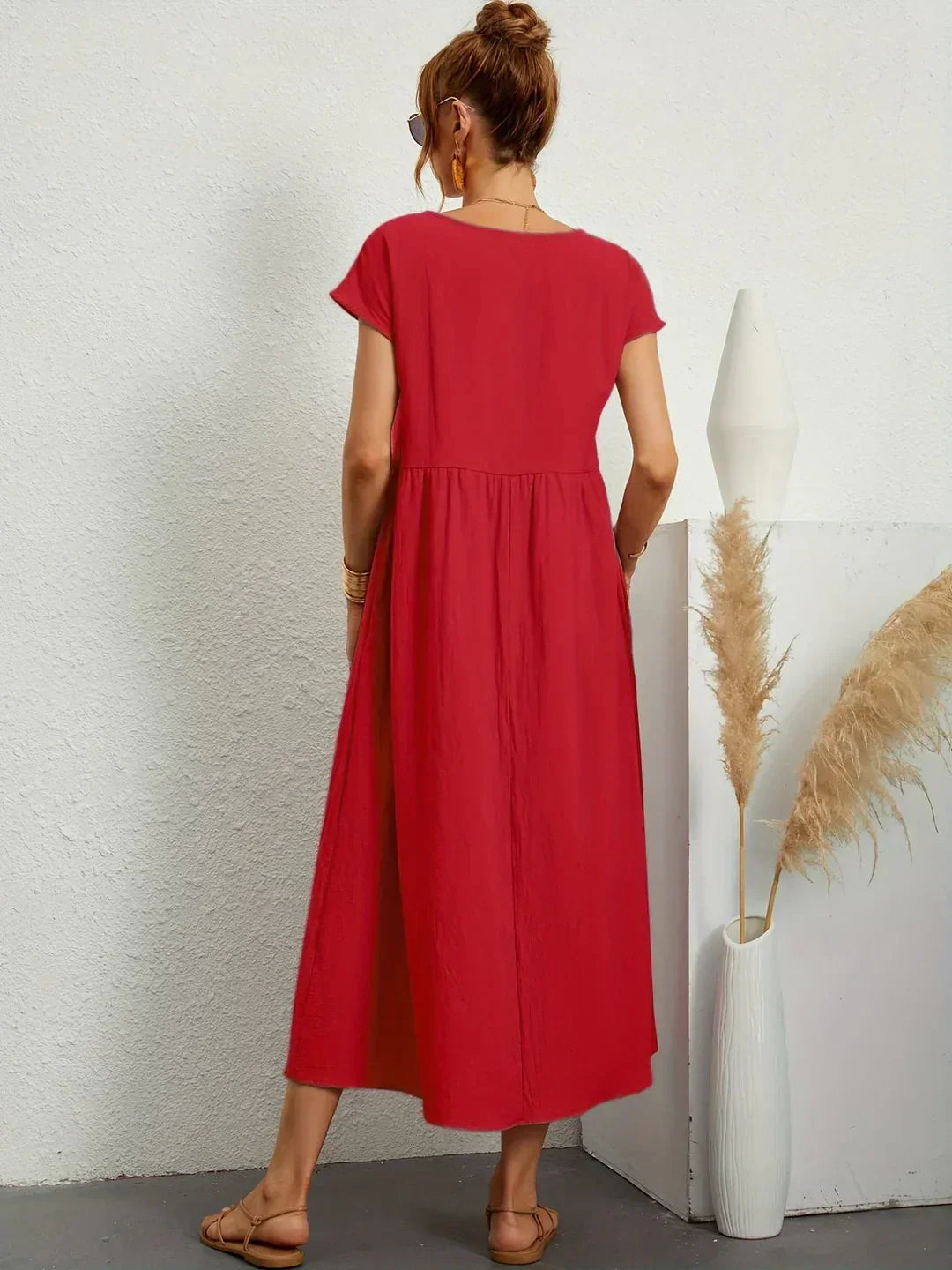 Clara - Casual Midi Dress