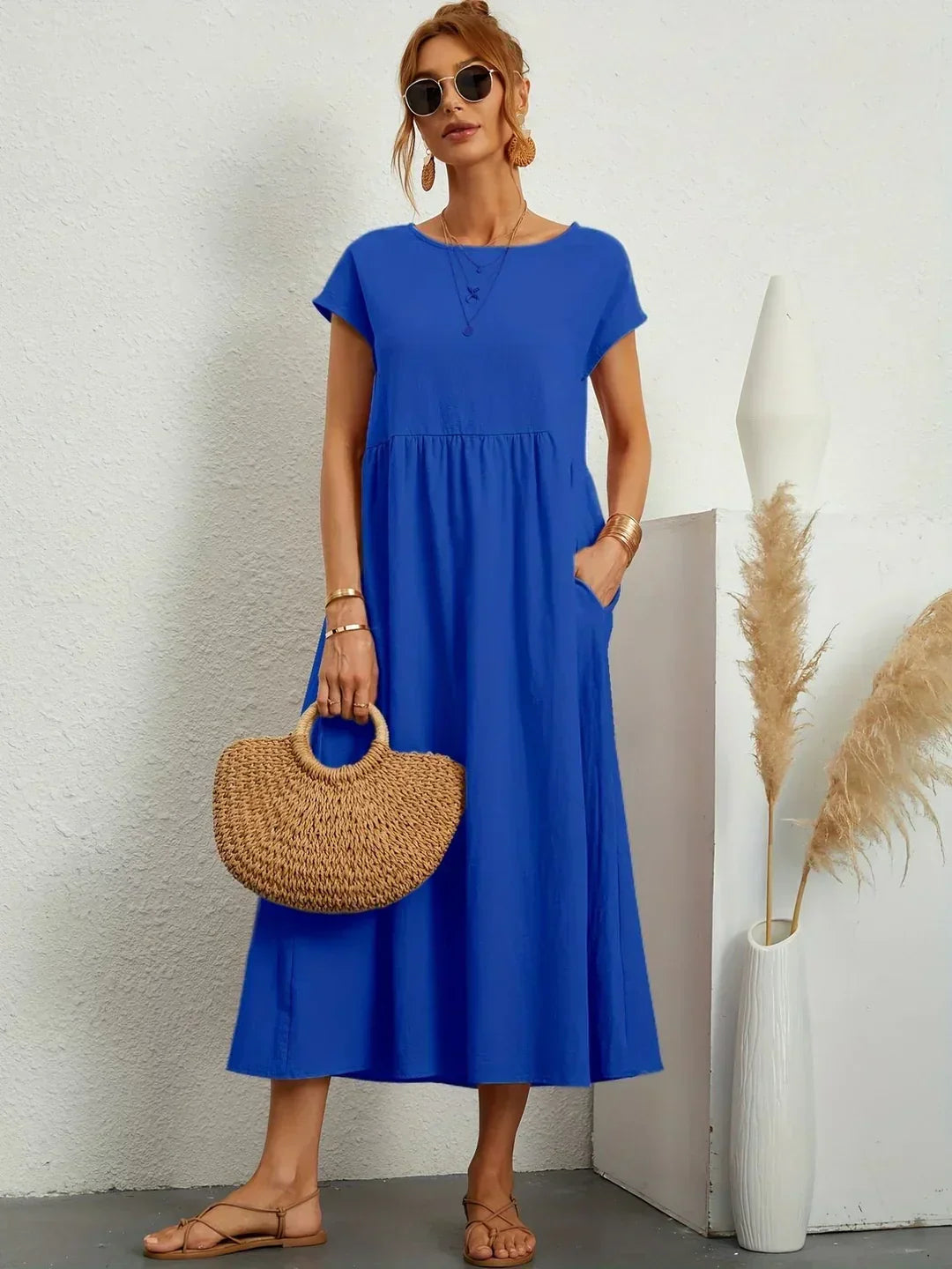 Clara - Casual Midi Dress