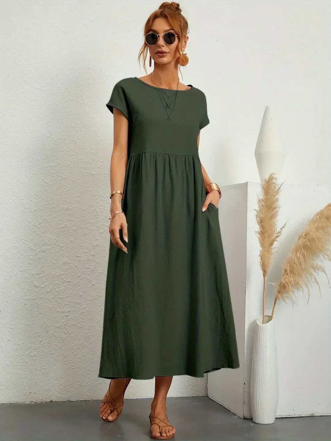 Clara - Casual Midi Dress