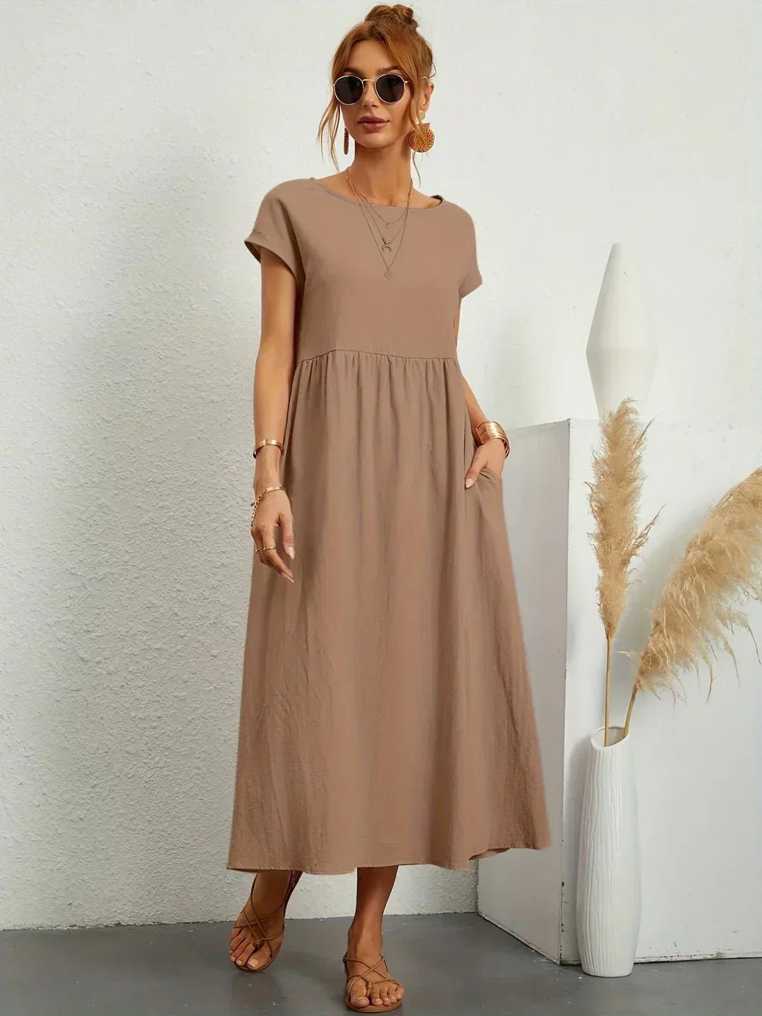 Clara - Casual Midi Dress