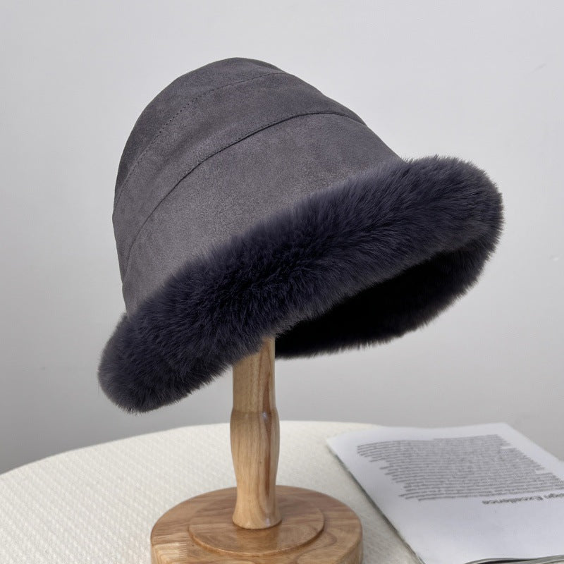 Cozy and elegant fur hat for women