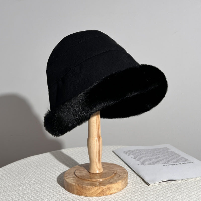 Cozy and elegant fur hat for women