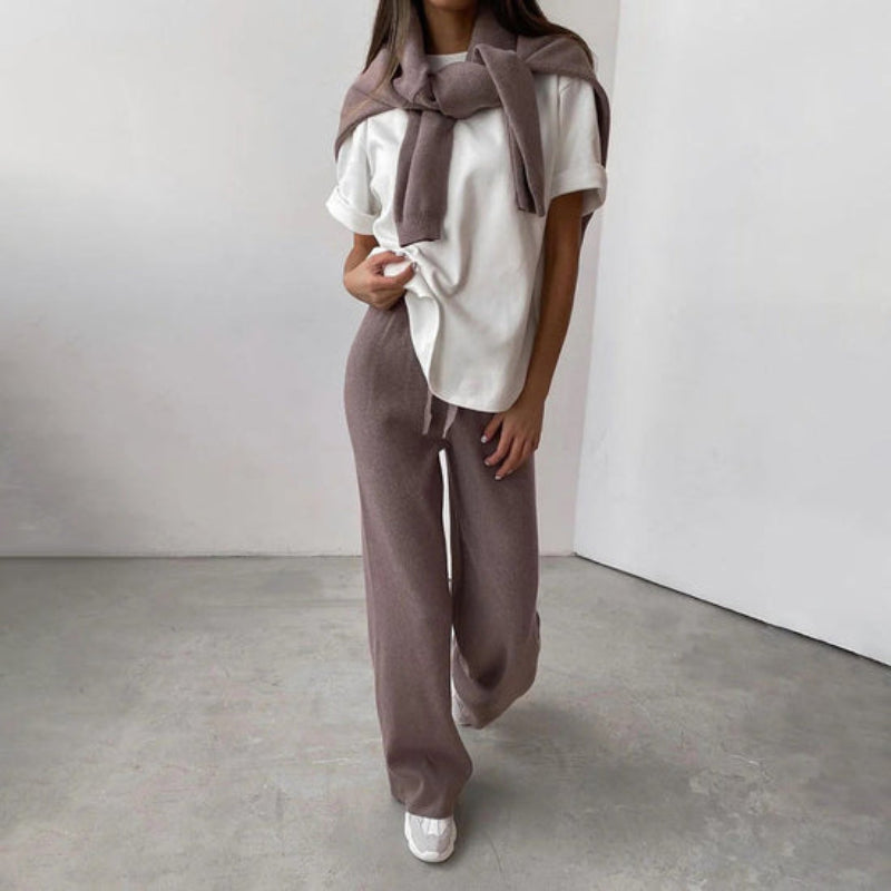 Elegant Women's Turtleneck Sweater Set – Perfect for Everyday Use