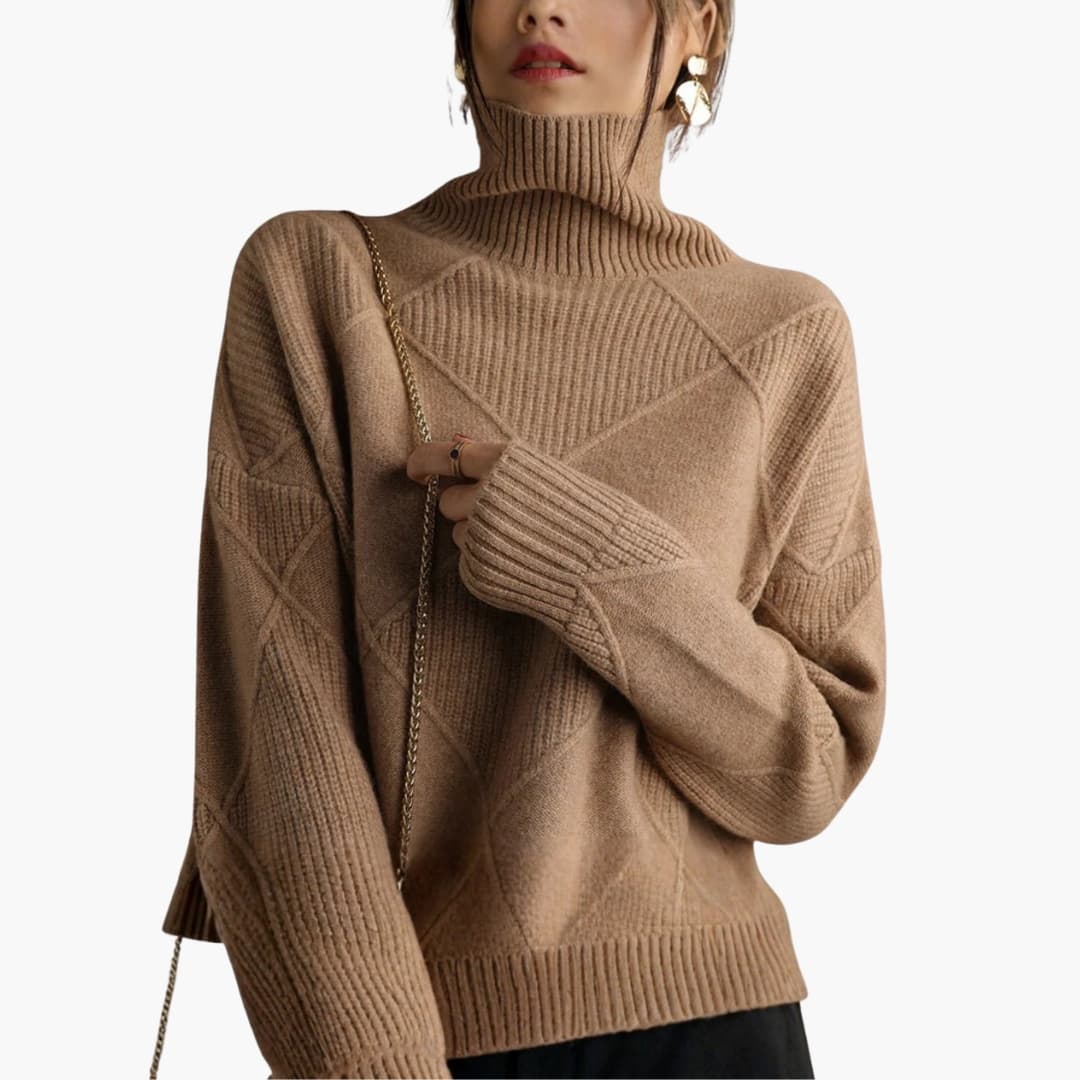 Diamond Pattern Turtleneck Sweater for Women - Image 2