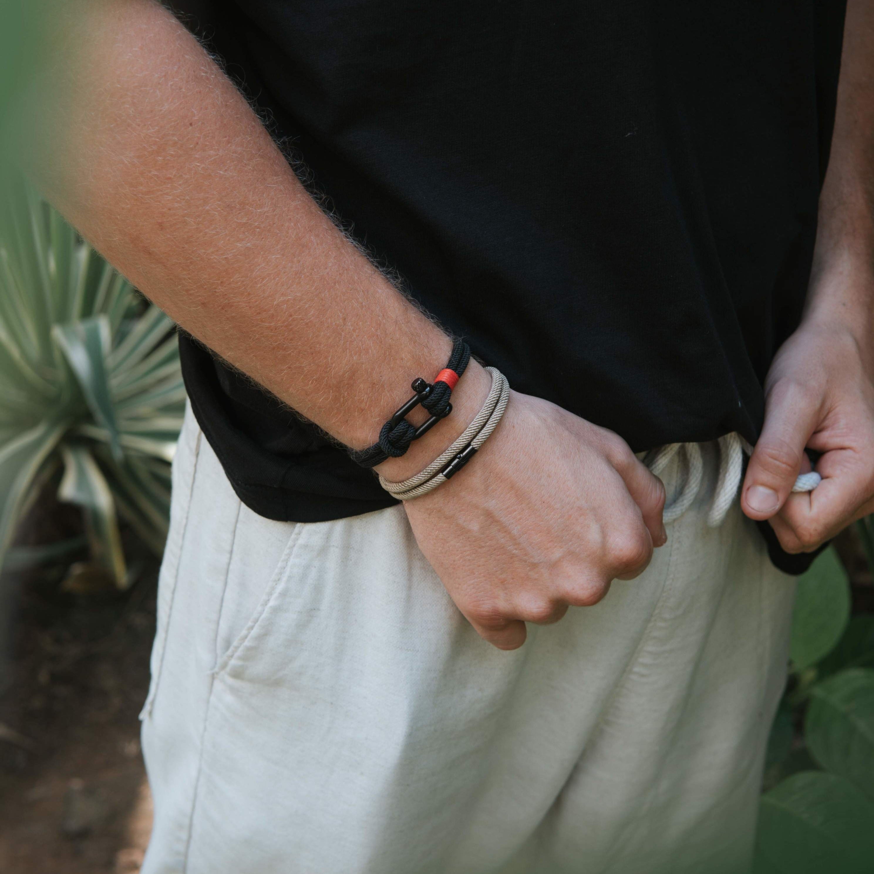 Ara - Milan magnetic bracelet - Brown version