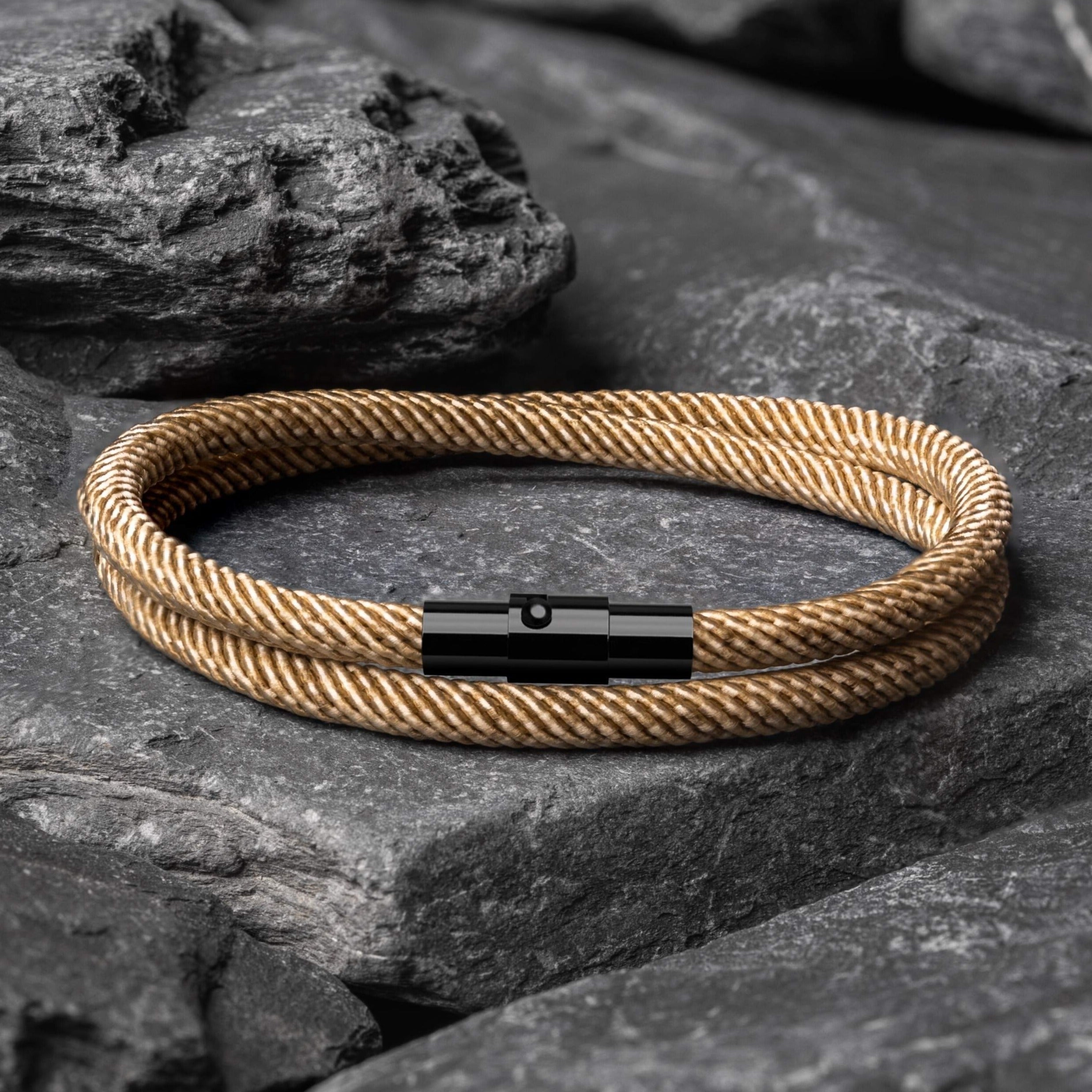 Ara - Milan magnetic bracelet - Brown version