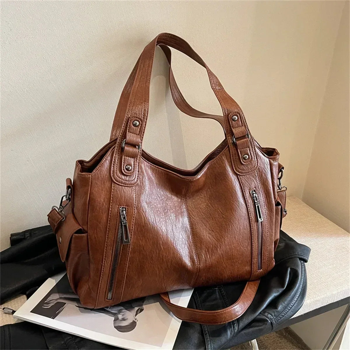 Aliona - School Bag With Shoulder Strap And Zipper Closure
