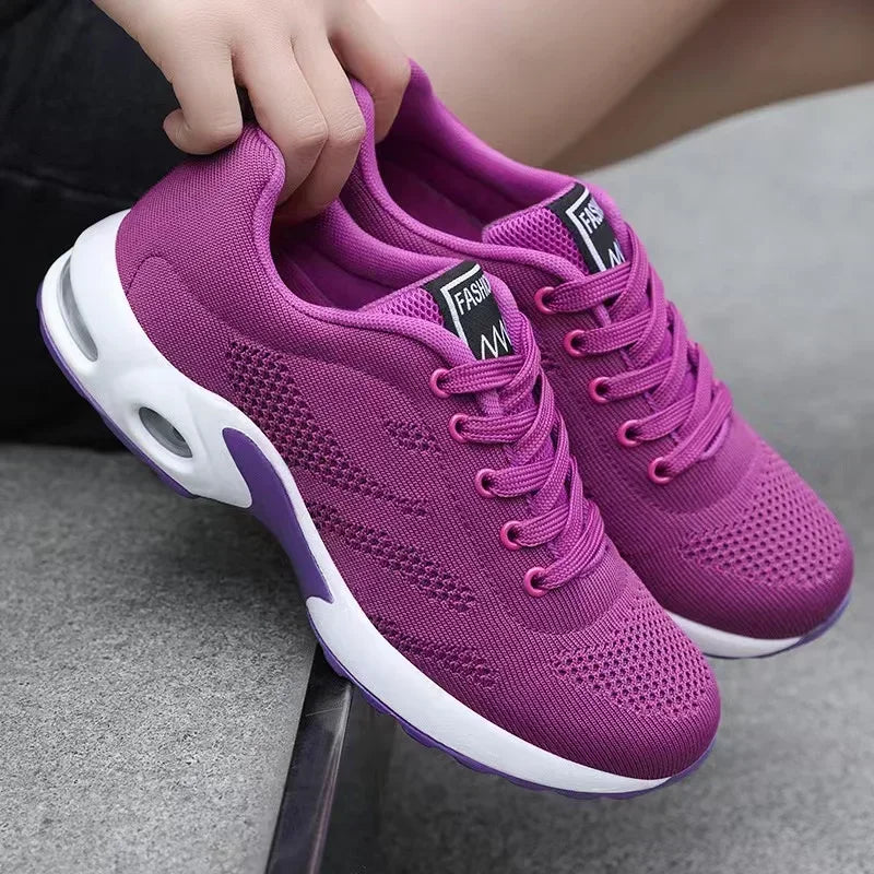 Orthopedic pain relief shoes