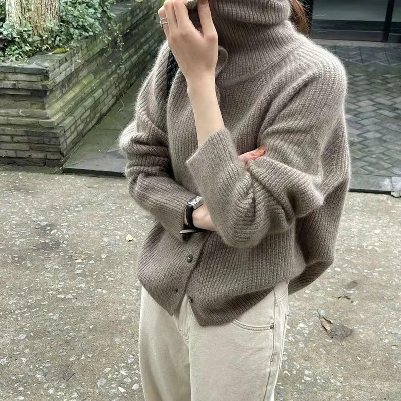 Clara - Cardigan for women, cozy knitted sweater