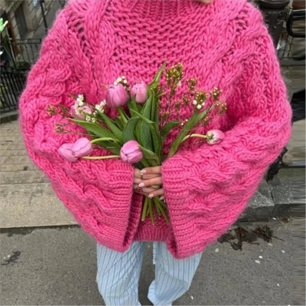 Mia - Oversized women's sweater - Stylish knitted sweater | Pullover