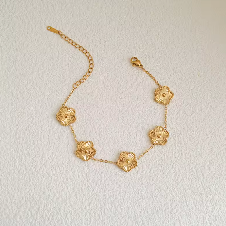 Bella - Clover jewelry set - Ready to gift