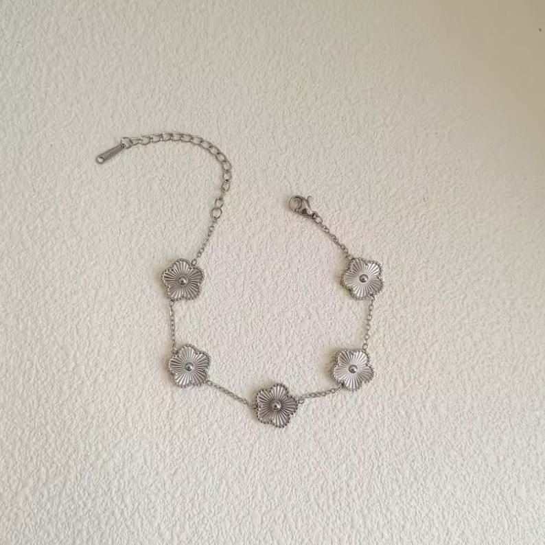 Bella - Clover jewelry set - Ready to gift