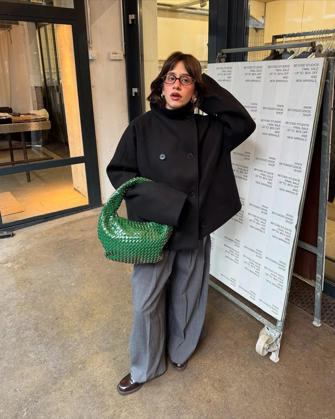 Cropped Double-Breasted Coat for Women - Image 10