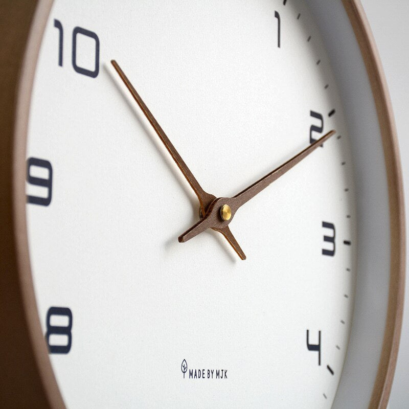 Minimalist Round Wall Clock - Image 3