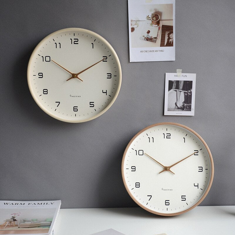 Minimalist Round Wall Clock - Image 1