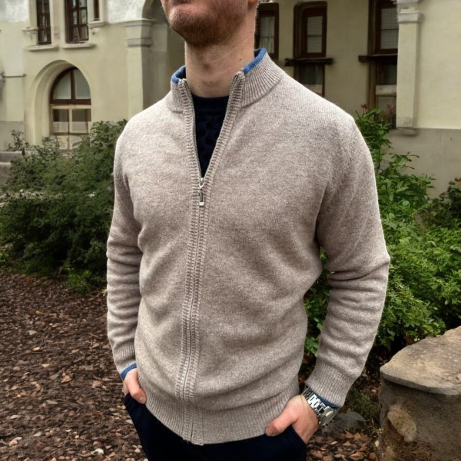 Cardigan classico in lana per uomo