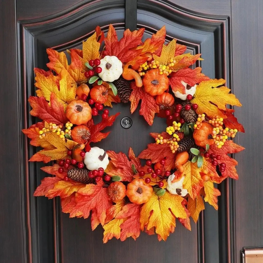 Ghirlanda di foglie d'acero e zucca per la raccolta autunnale - Decorazione autunnale per porta