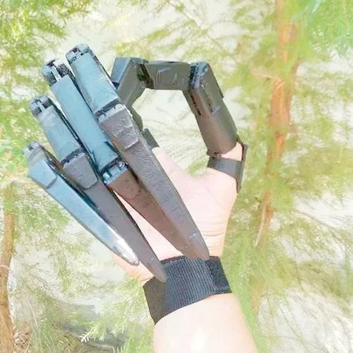 CreepaClaw | 3D Movable Finger Extension – Movable Cosplay Claw Hand Accessory for Halloween