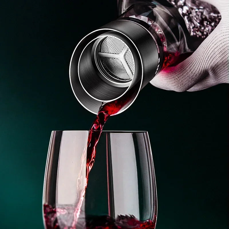 Vinkaraffel af krystalglas med belufter