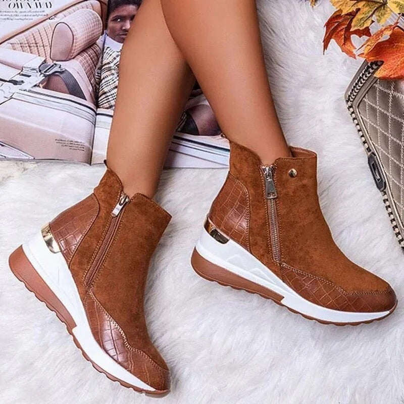 Orthopedic mid-height leather ankle boots for women | Lisa