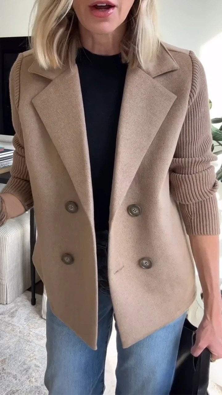 Double-Breasted Relaxed Fit Jacket for Women - Image 3