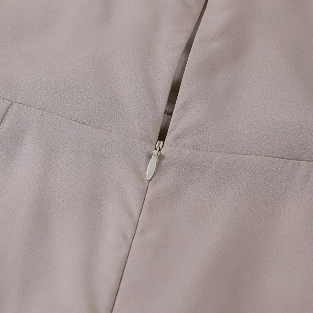 Жіноча стильна сукня з розрізом - шикарна жіночна офіційна сукня