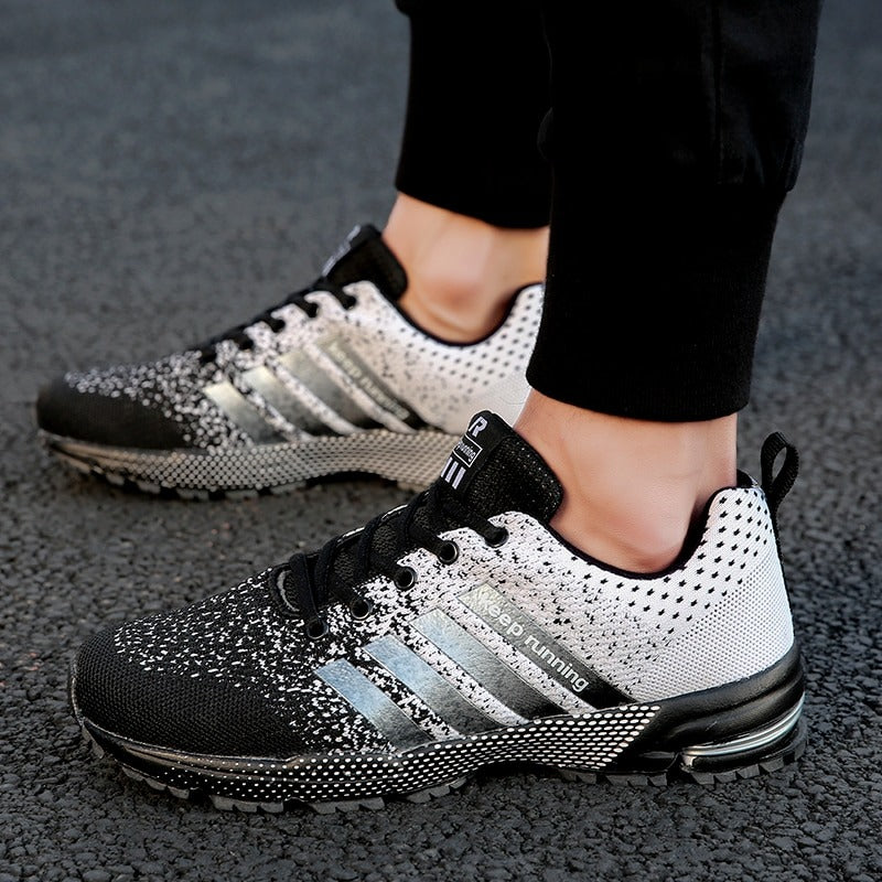 Comfortable orthopedic sneakers for men Runmax
