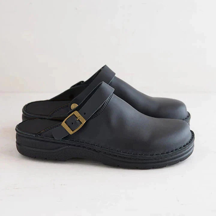 Orthopedic leather clogs