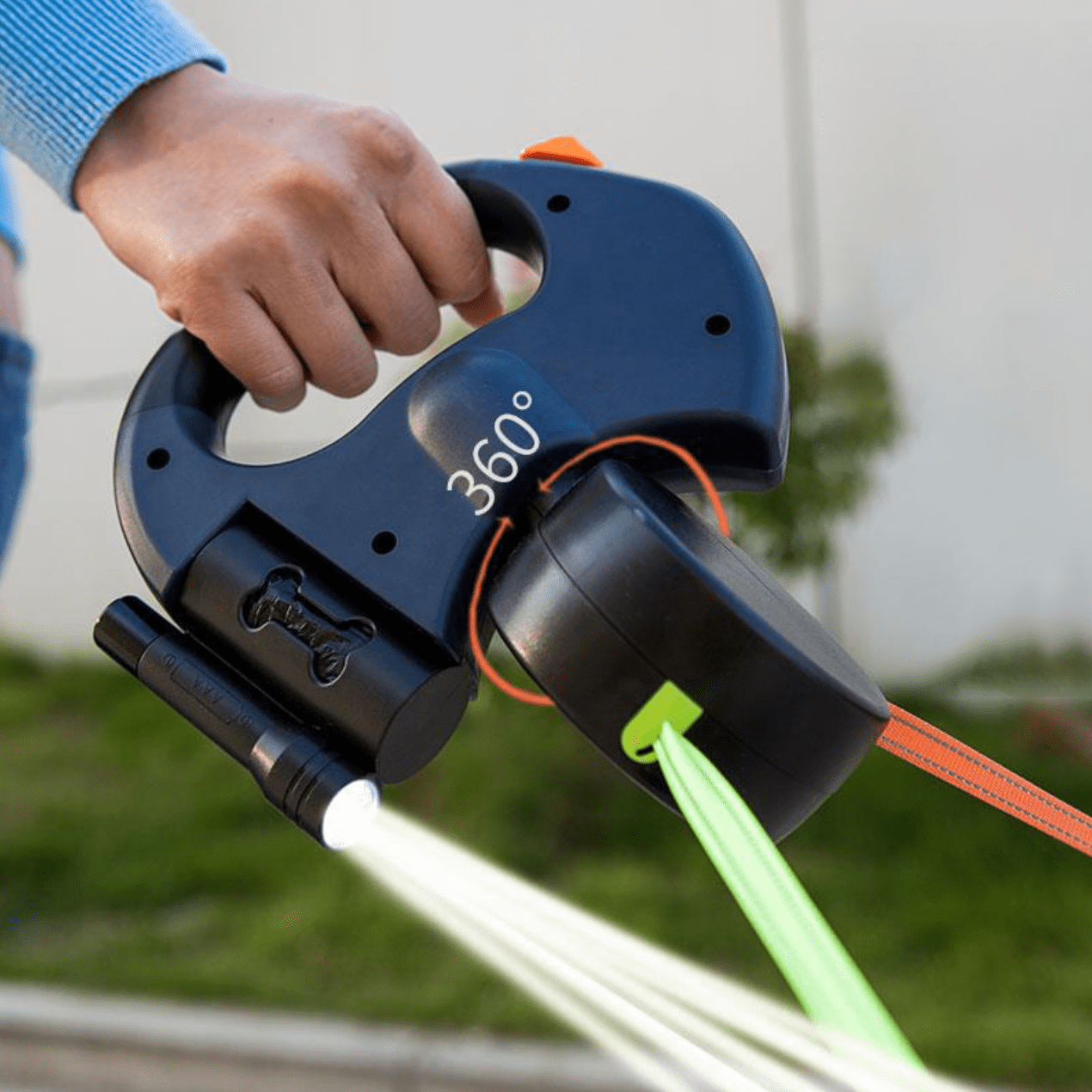 Image of Retractable Double Dog Leash